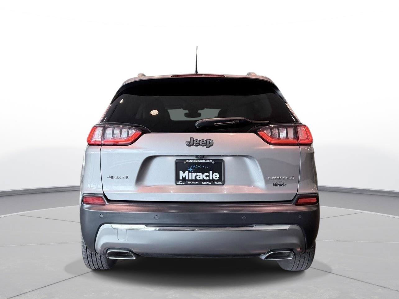 Used 2019 Jeep Cherokee Limited AWD/4WD image 17