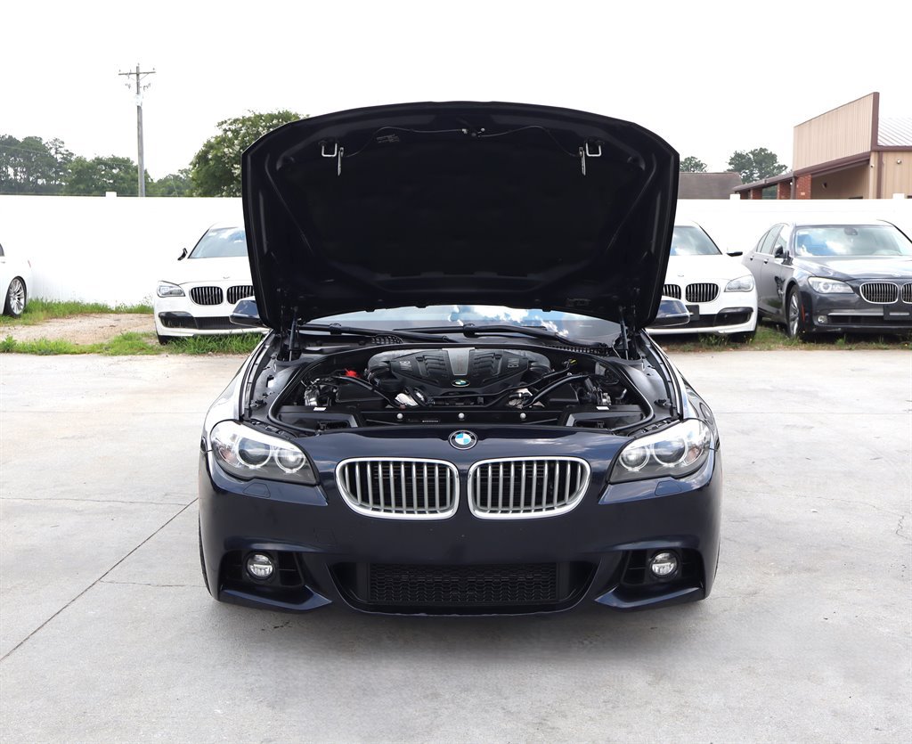 Used 2014 BMW 550i xDrive Sedan AWD/4WD image 43