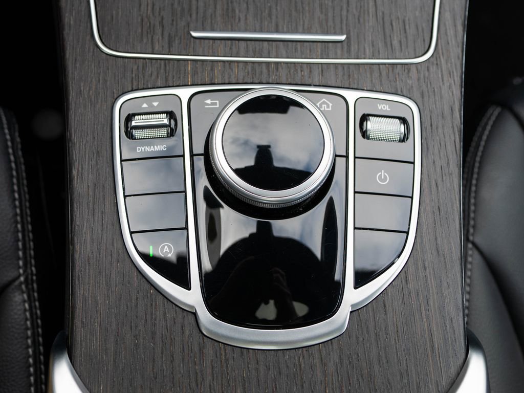 Used 2019 Mercedes-Benz C 300 Sedan image 27