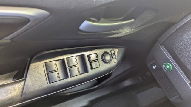 Used 2016 Honda Fit EX-L image 32
