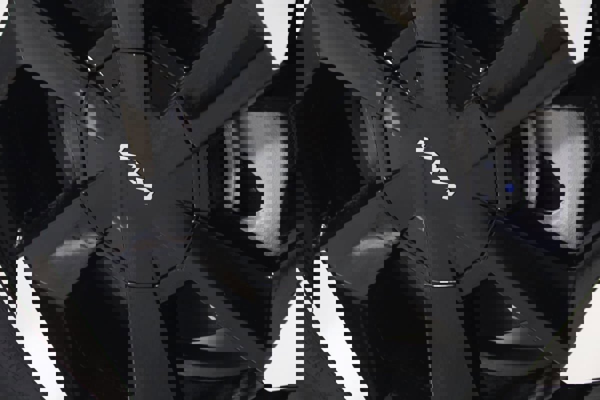 Used 2025 Kia Sorento EX image 16