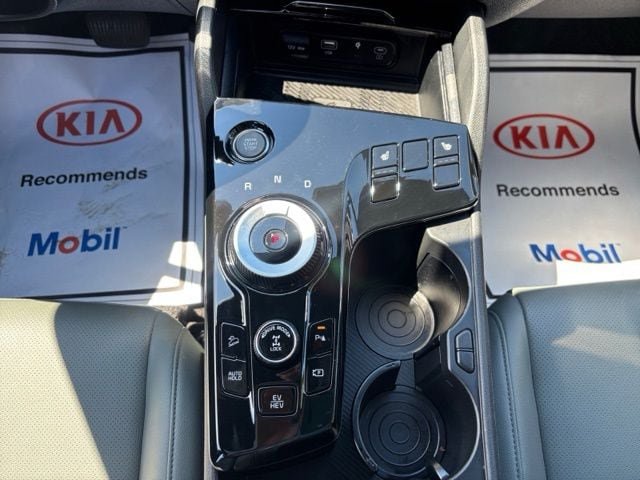 Certified 2025 Kia Sportage X-Line AWD/4WD image 15
