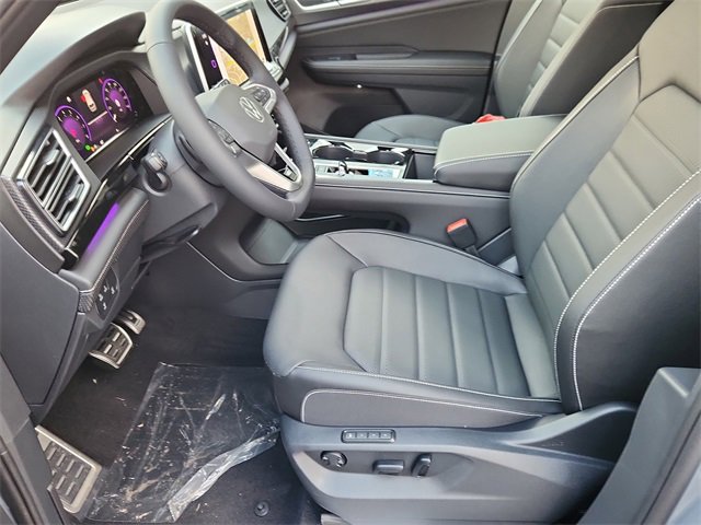 New 2026 Volkswagen Atlas Cross Sport SEL R-Line image 7
