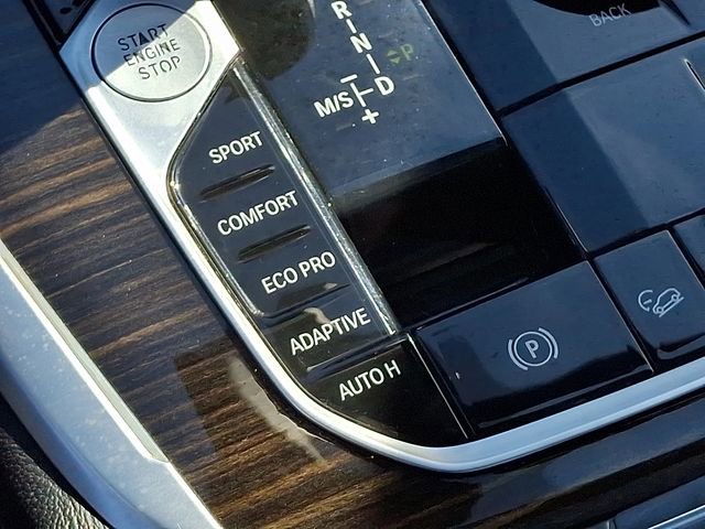 Used 2019 BMW X7 xDrive40i w/ Premium Package image 32