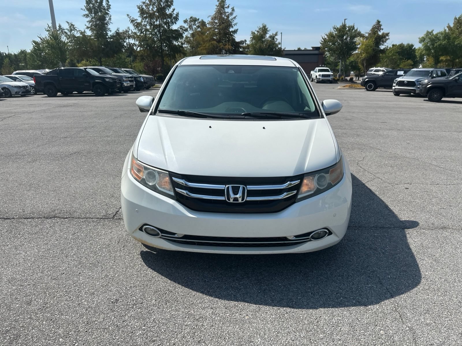 Used 2016 Honda Odyssey Touring image 2