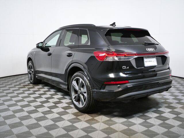 Used 2023 Audi Q4 e-tron Premium Plus w/ Premium Plus AWD/4WD image 6