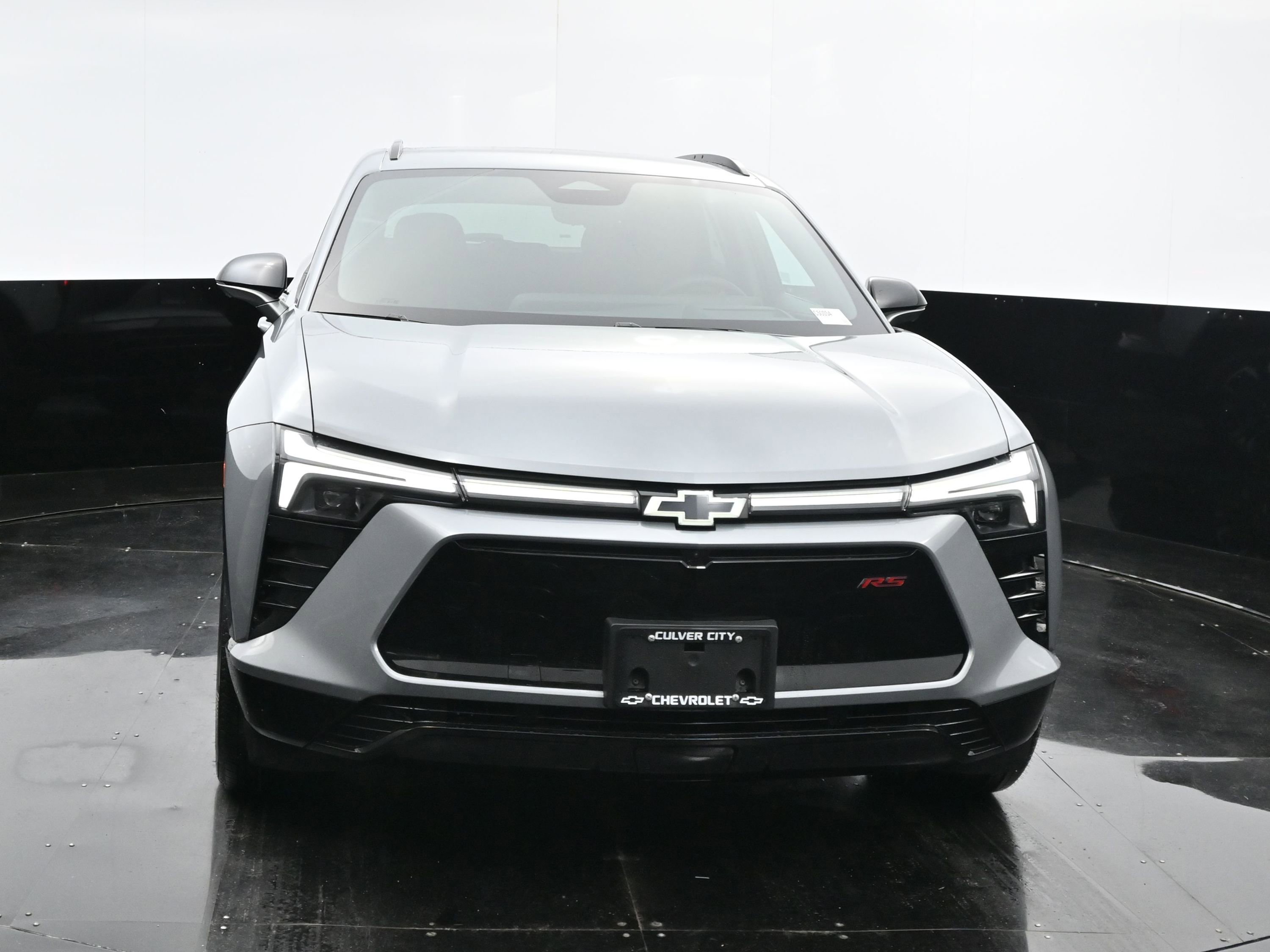 New 2025 Chevrolet Blazer EV RS RWD image 2