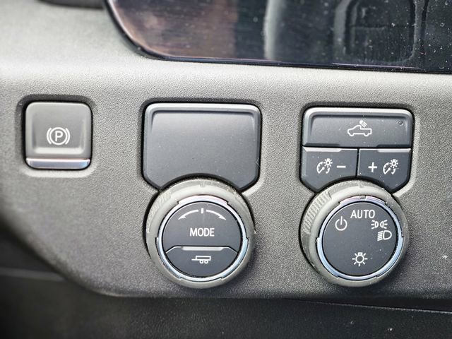 Used 2025 Chevrolet Silverado 1500 LT image 20