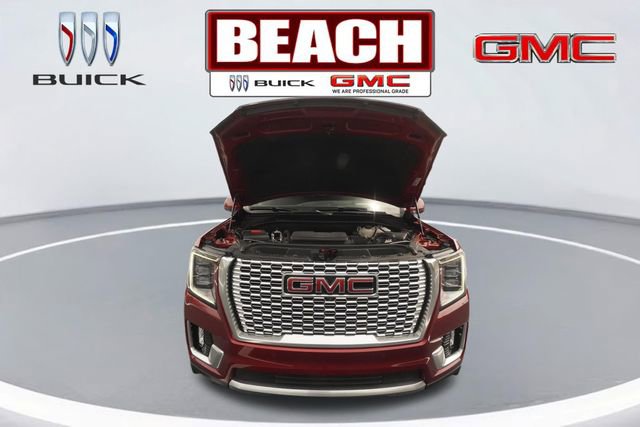 Used 2024 GMC Yukon Denali w/ LPO, Floor Liner Package AWD/4WD image 9