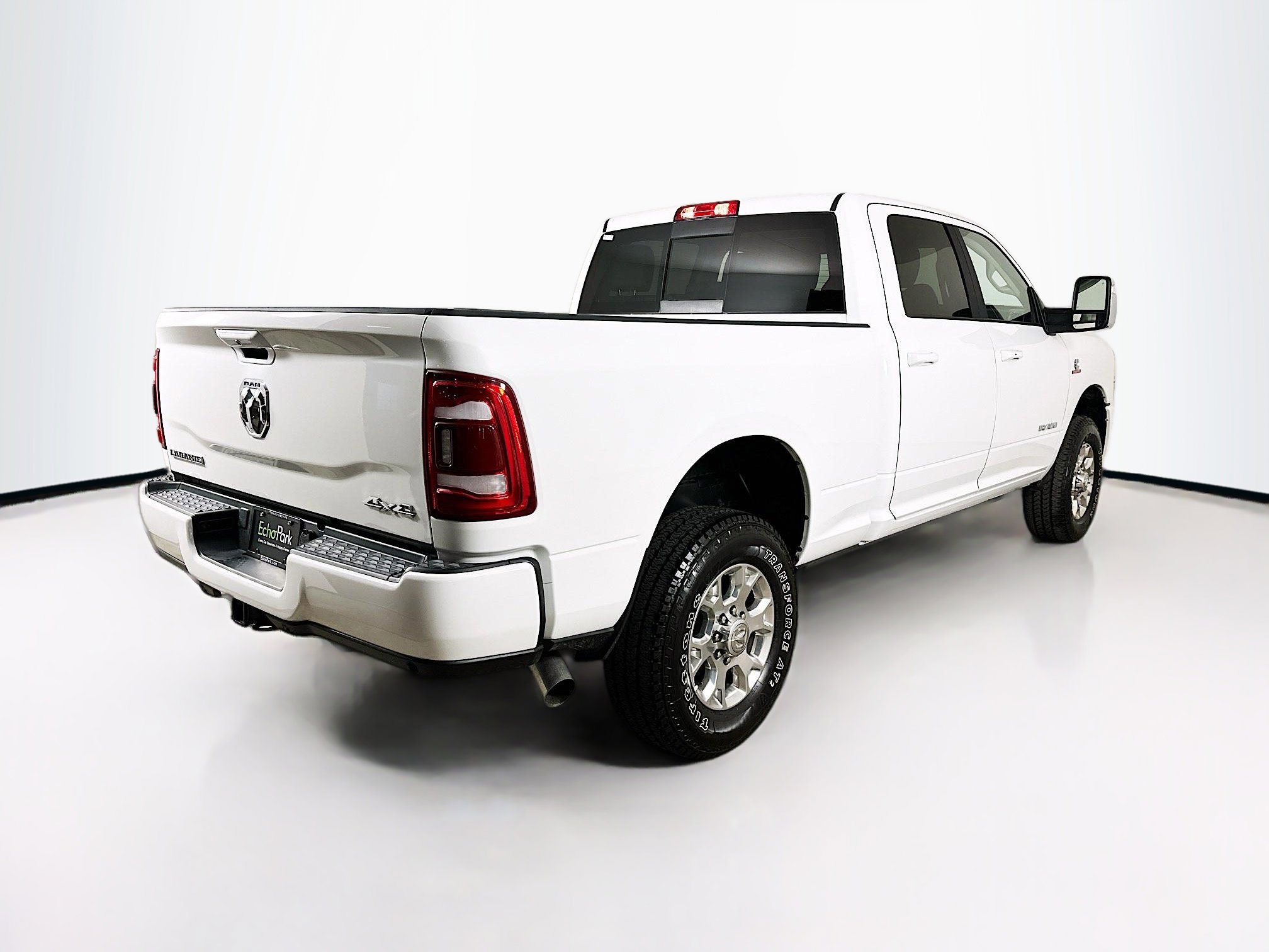 Used 2024 RAM 2500 Laramie w/ Safety Group image 9