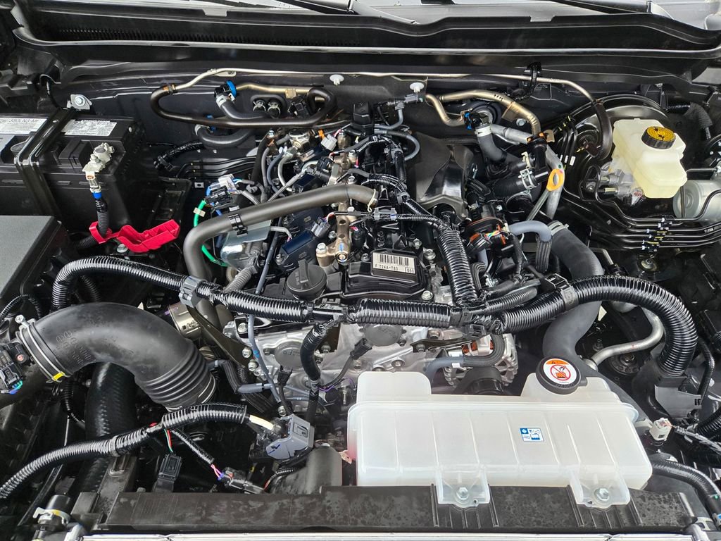 Used 2025 Toyota Tacoma SR5 image 25