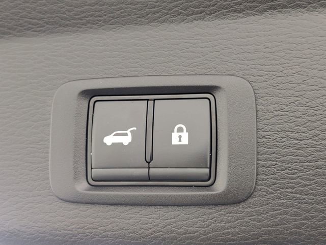 Used 2024 Mitsubishi Outlander SE AWD/4WD image 31