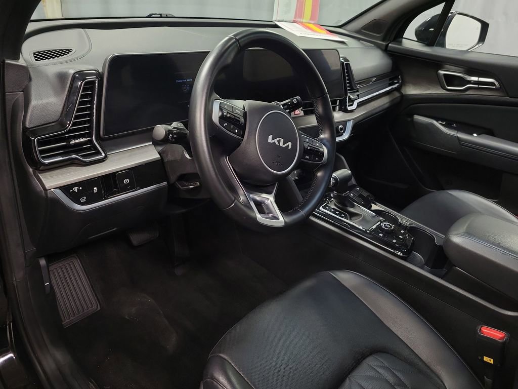 Used 2023 Kia Sportage X-Line w/ X-Line Premium Package image 13