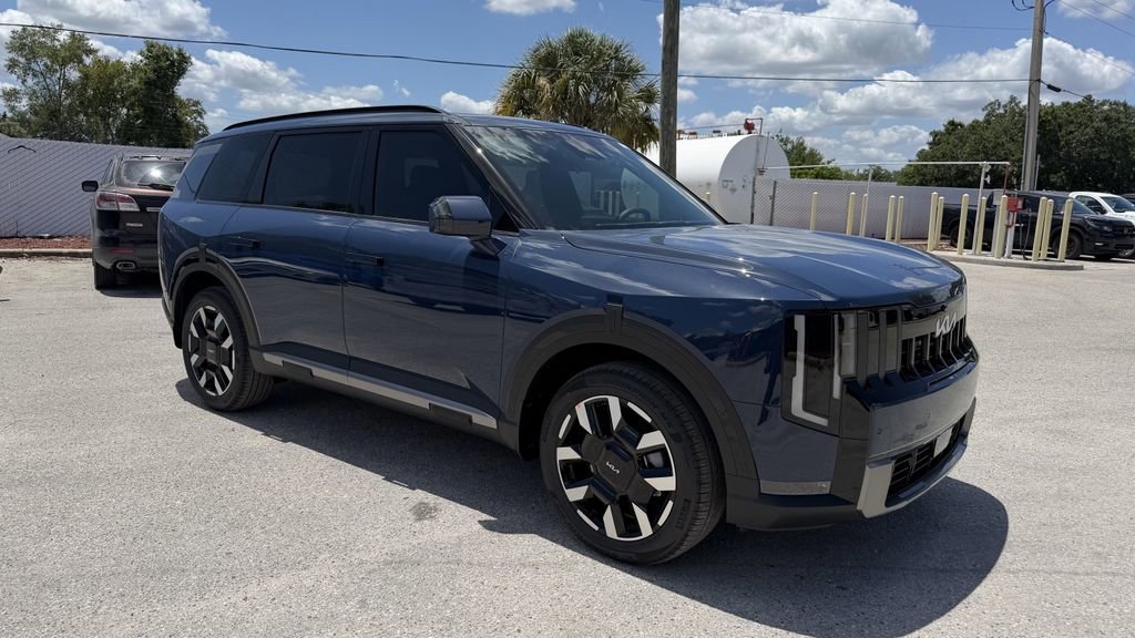 Used 2027 Kia Telluride S FWD image 1
