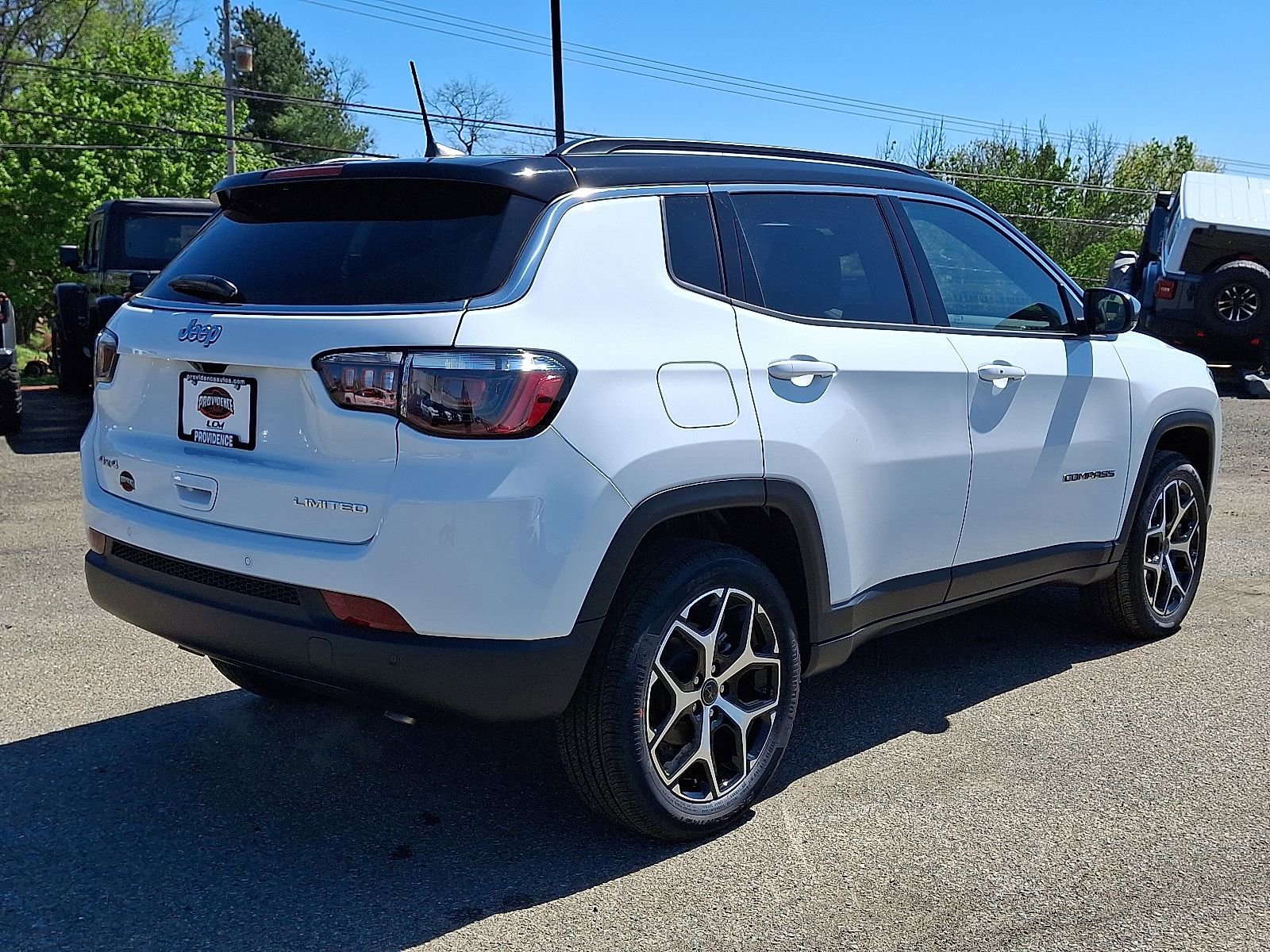 New 2026 Jeep Compass Limited AWD/4WD image 4