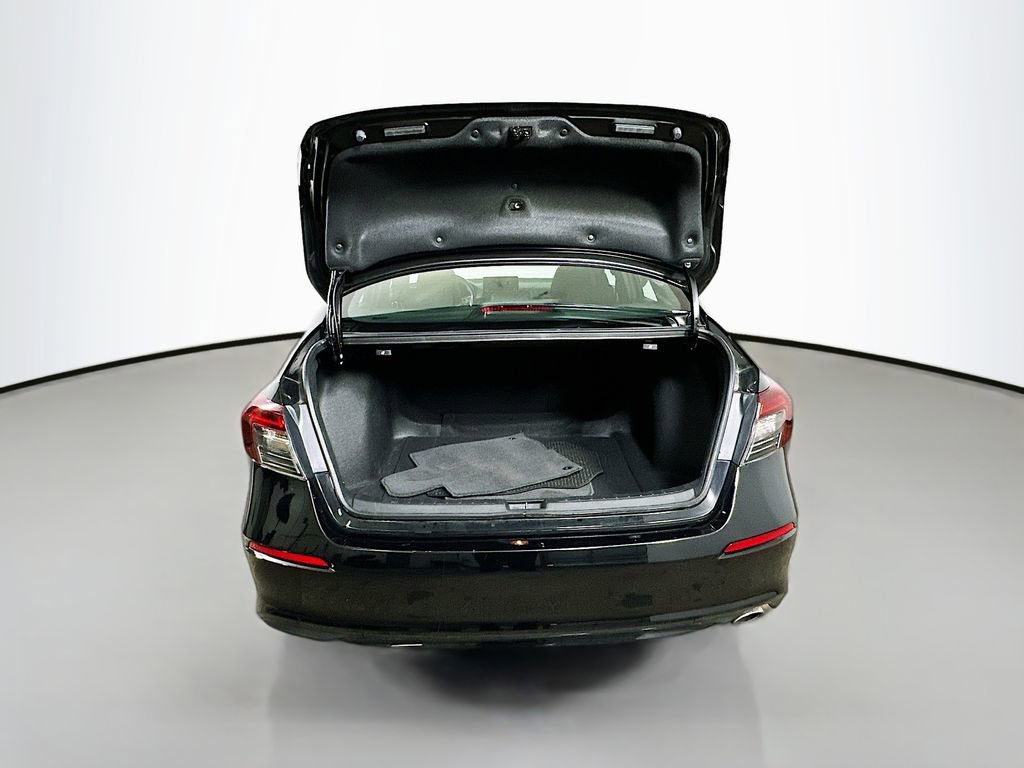 Used 2025 Honda Civic Sport image 31