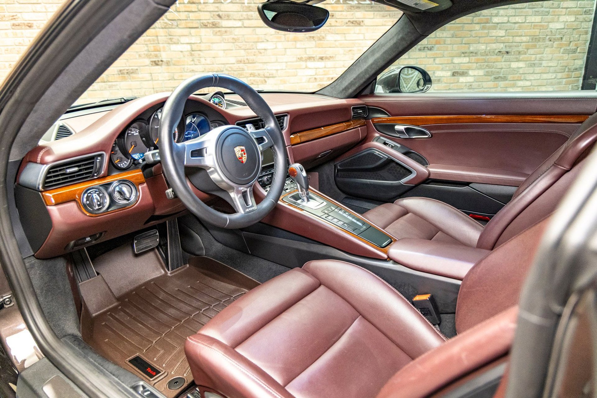 Used 2015 Porsche 911 4 Coupe image 34