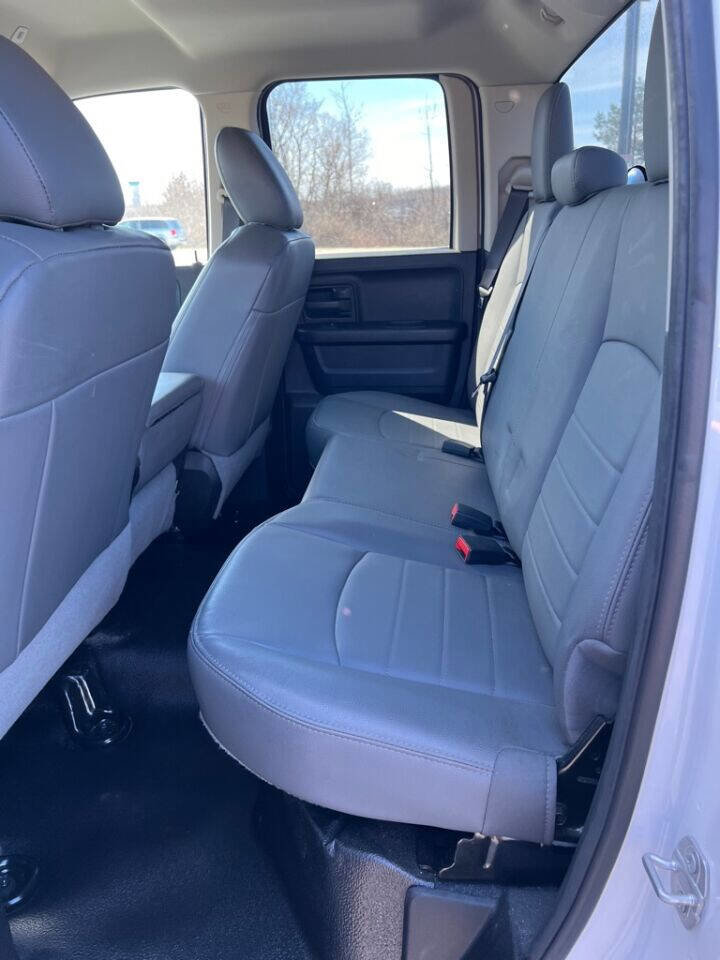 Used 2020 RAM 1500 Express image 18