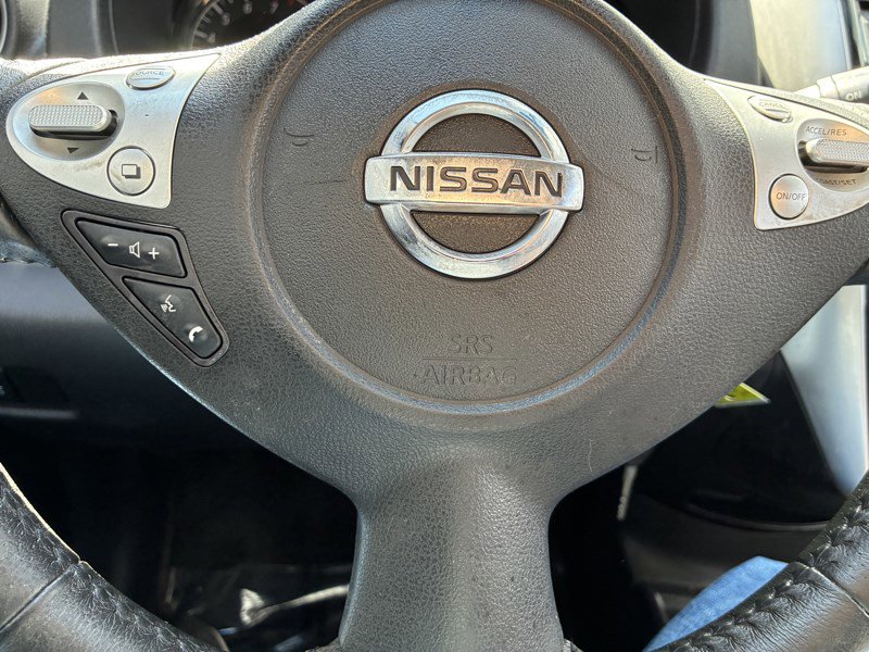 Used 2016 Nissan Versa Note SR w/ SR Tech Package FWD image 7