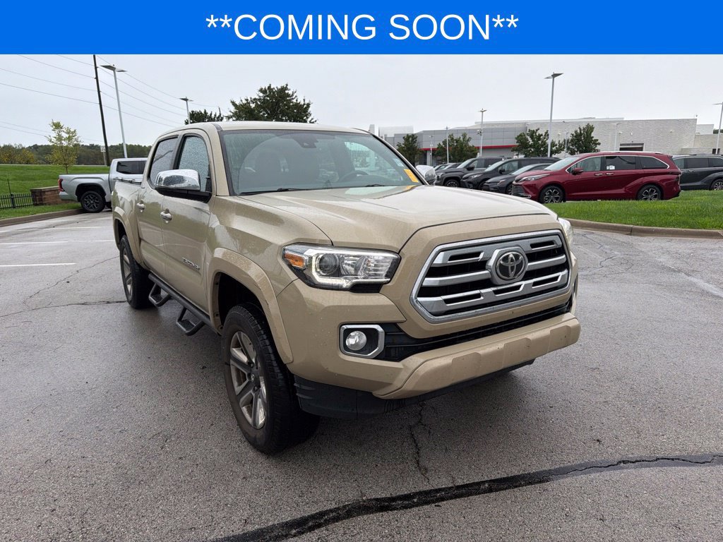 Used 2019 Toyota Tacoma Limited AWD/4WD image 3