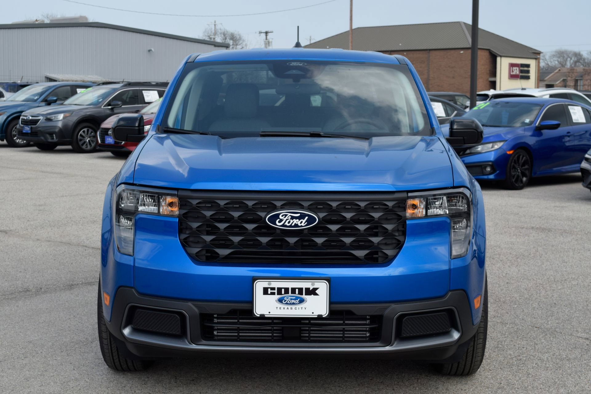 New 2026 Ford Maverick XLT w/ XLT Luxury Package image 2