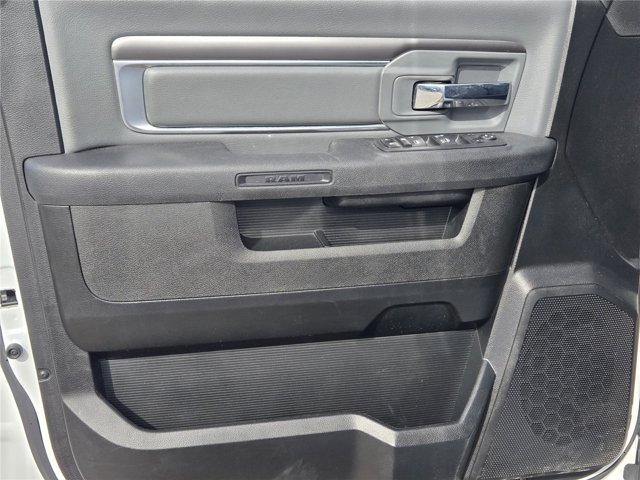 Certified 2023 RAM 1500 Classic SLT w/ Trailer & Traction Group AWD/4WD image 30