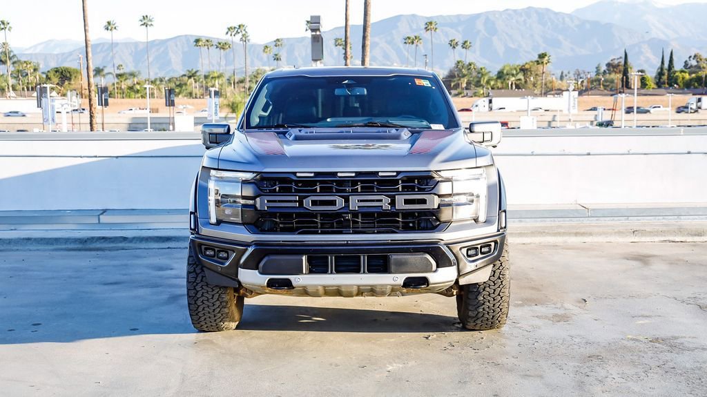 Used 2025 Ford F150 Raptor image 3