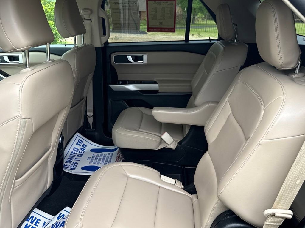 Used 2021 Ford Explorer XLT w/ Equipment Group 202A image 39