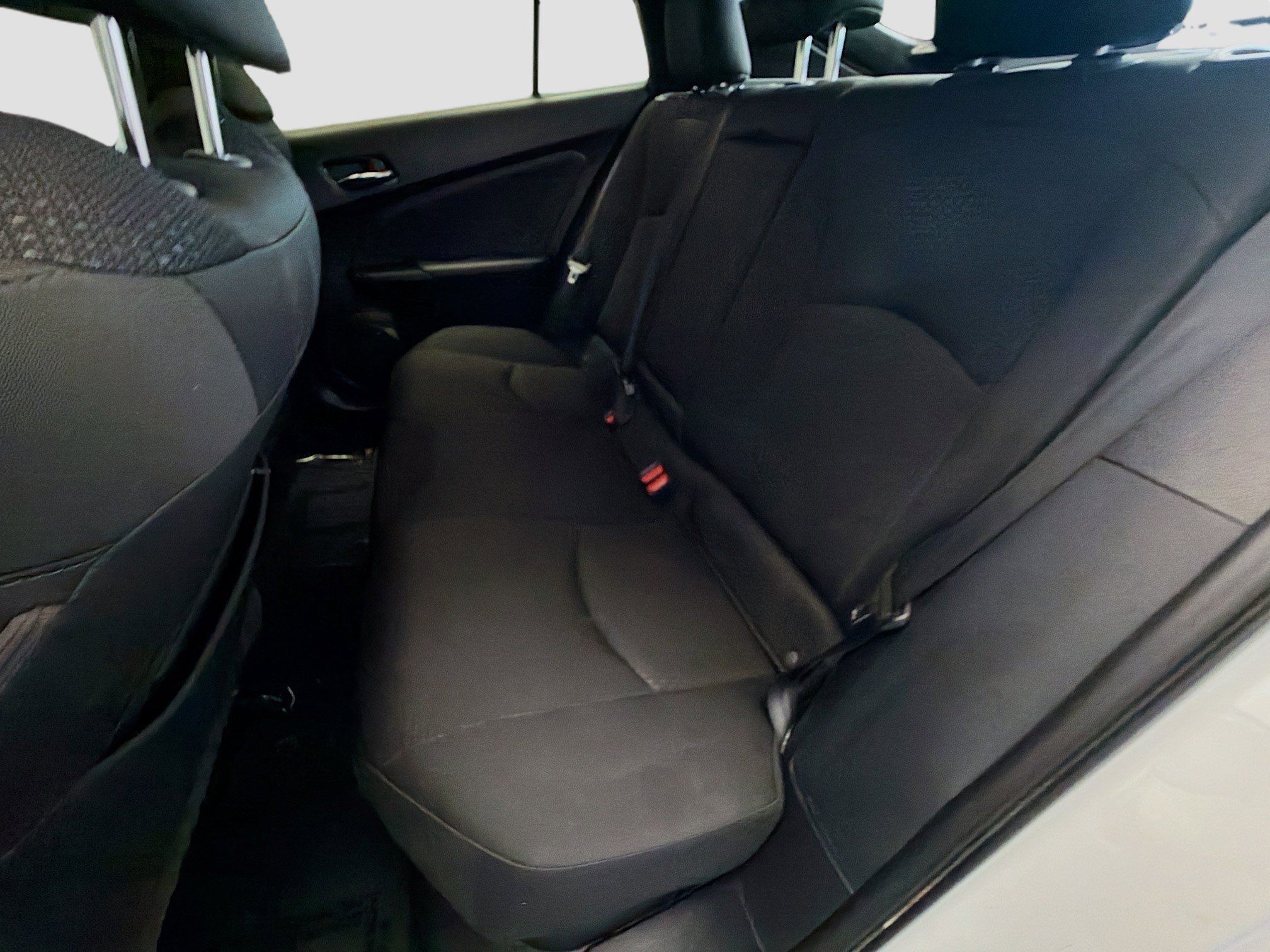 Used 2022 Toyota Prius LE FWD image 13