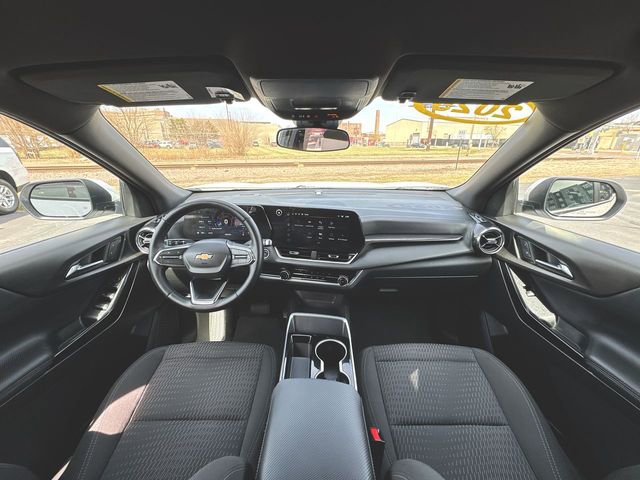 Used 2025 Chevrolet Equinox LT image 20