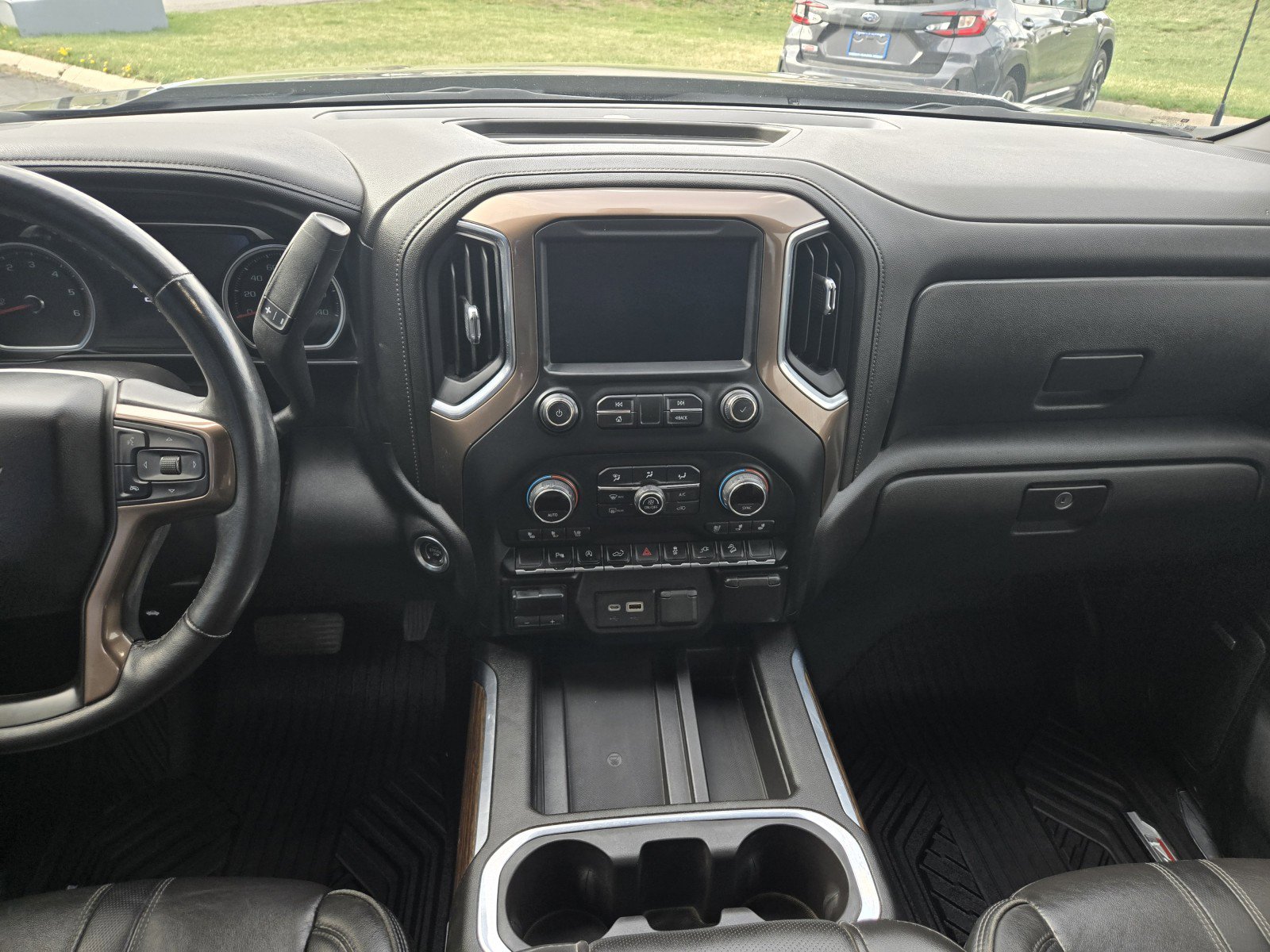 Used 2021 Chevrolet Silverado 1500 High Country w/ Z71 Off-Road Package image 13