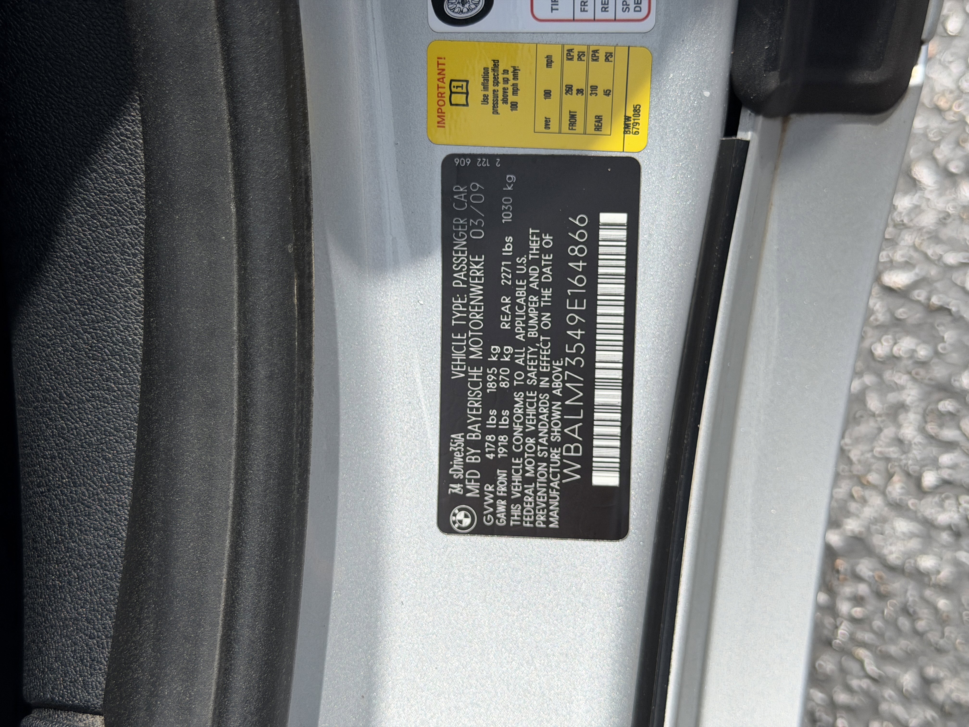 Used 2009 BMW Z4 sDrive35i RWD image 25