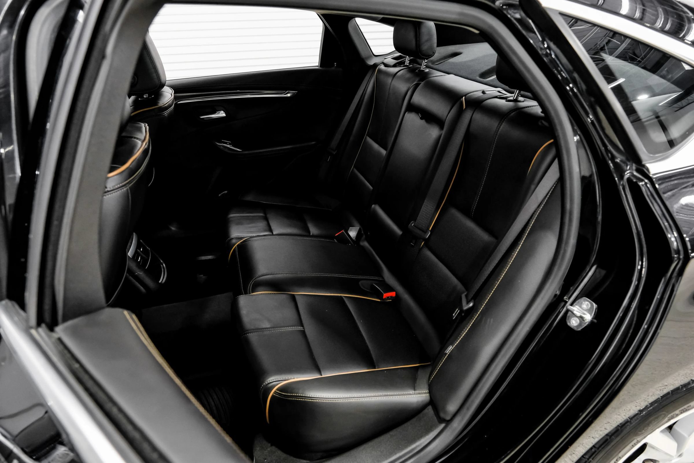 Used 2017 Chevrolet Impala Premier FWD image 21