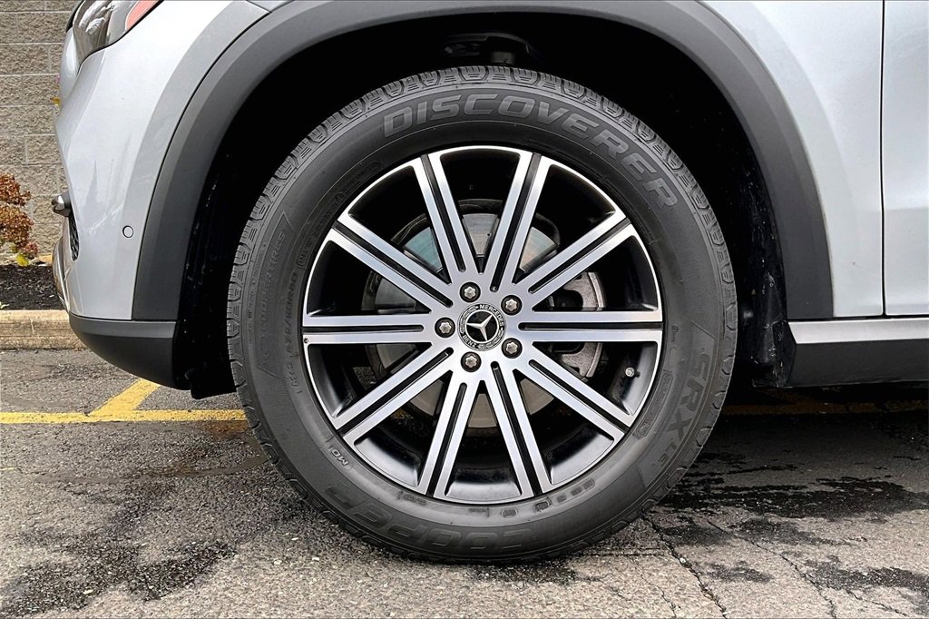 Certified 2025 Mercedes-Benz GLE 350 4MATIC image 8