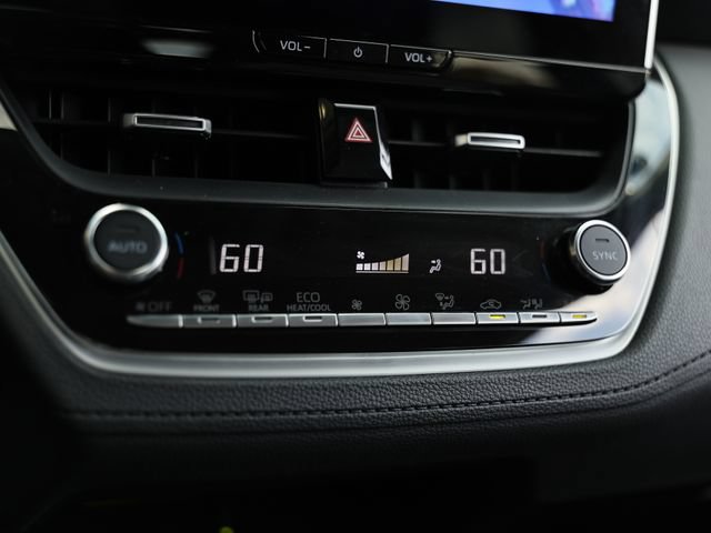 Used 2026 Toyota Corolla Cross XLE FWD image 38