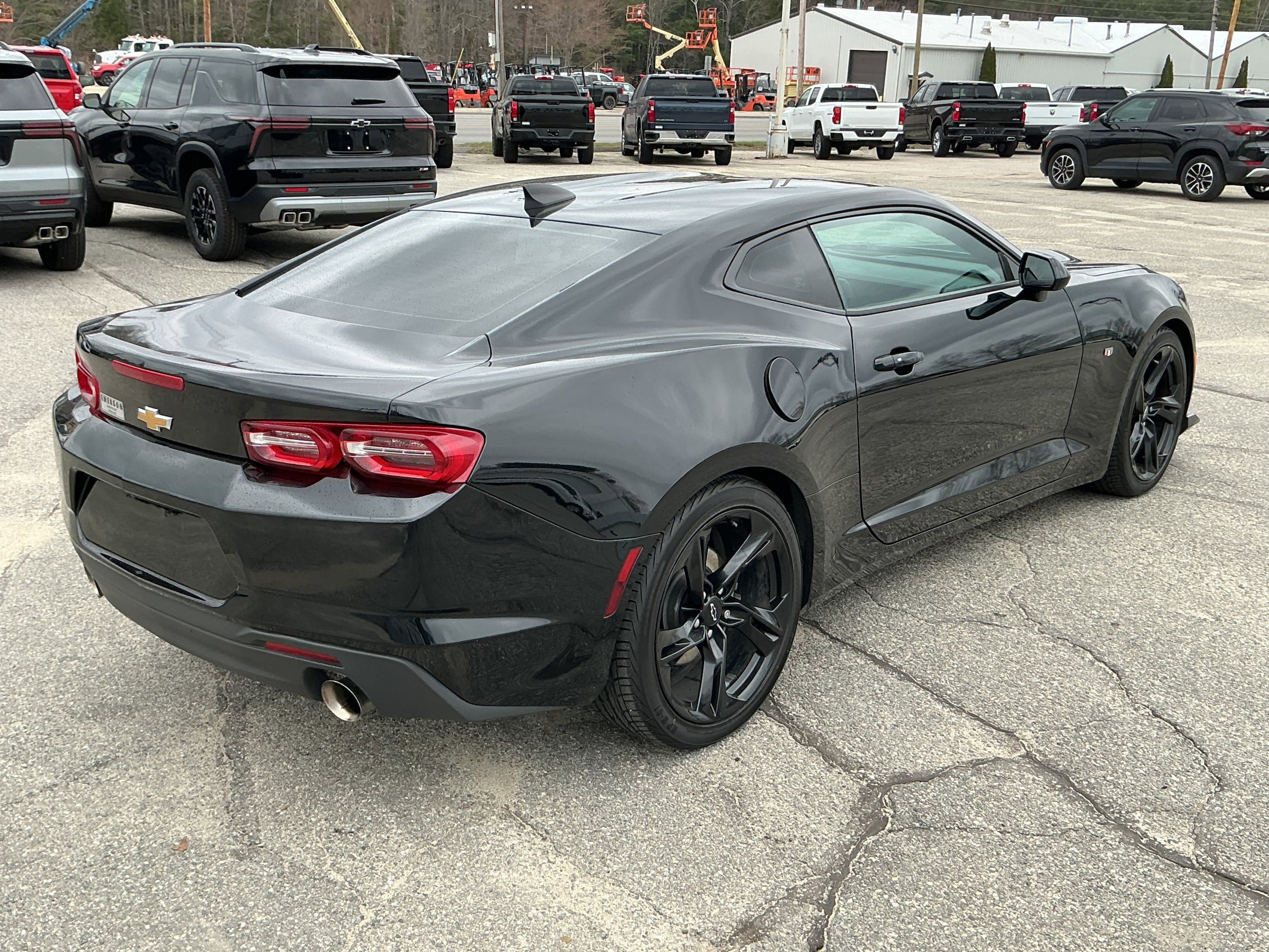 Certified 2022 Chevrolet Camaro LT w/ Technology Package RWD image 4