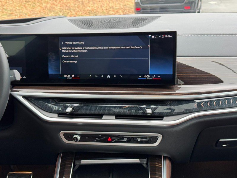 Used 2024 BMW X5 xDrive40i w/ M Sport Package image 13