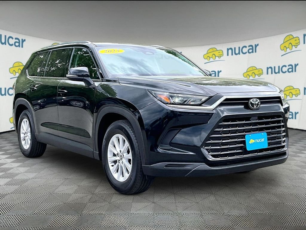 Used 2025 Toyota Grand Highlander AWD image 1