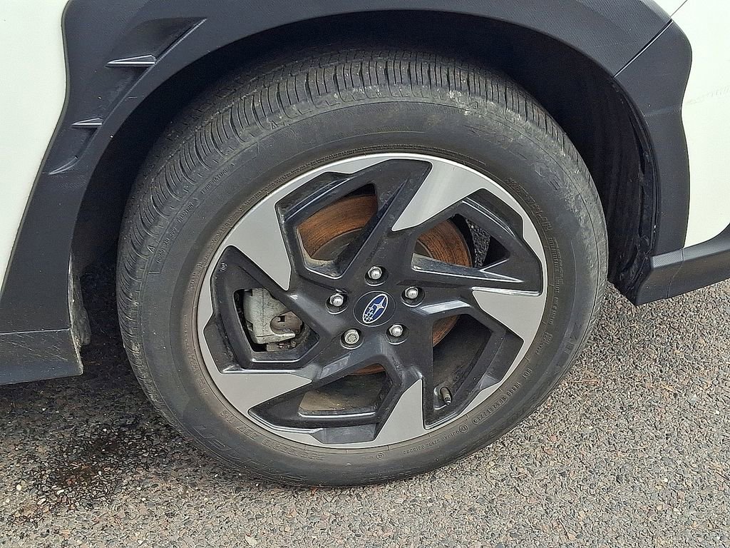 Certified 2024 Subaru Crosstrek 2.5i Limited w/ Crosstrek Mirror Package image 9