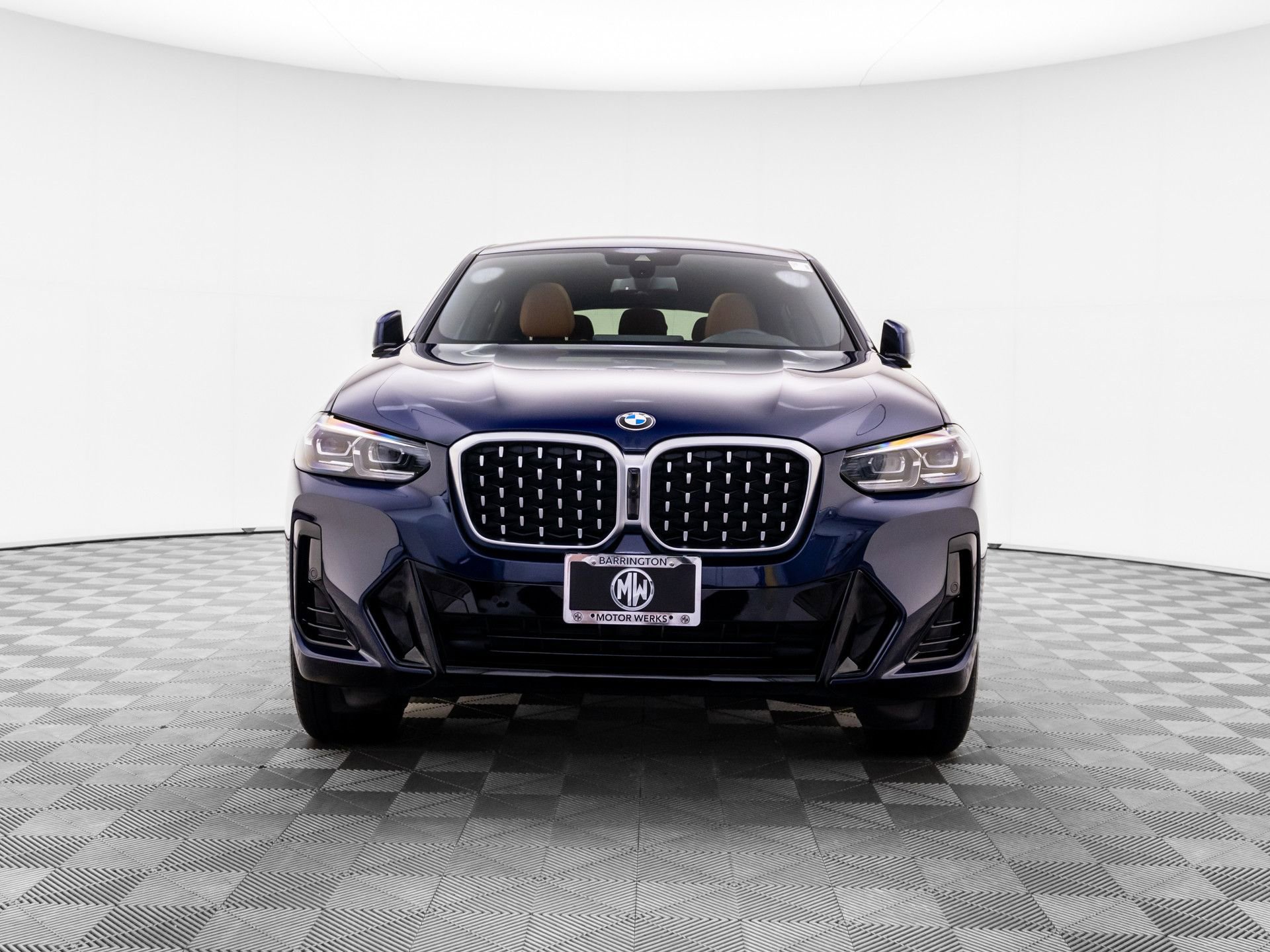 Used 2024 BMW X4 xDrive30i w/ Premium Package AWD/4WD image 9