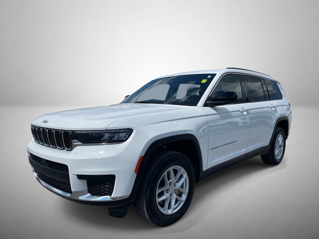 Used 2025 Jeep Grand Cherokee L Laredo w/ Luxury Tech Group I AWD/4WD image 7