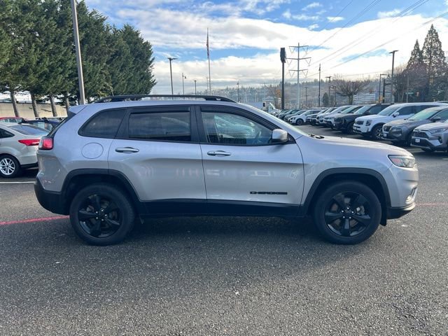 Used 2020 Jeep Cherokee Latitude Plus image 6
