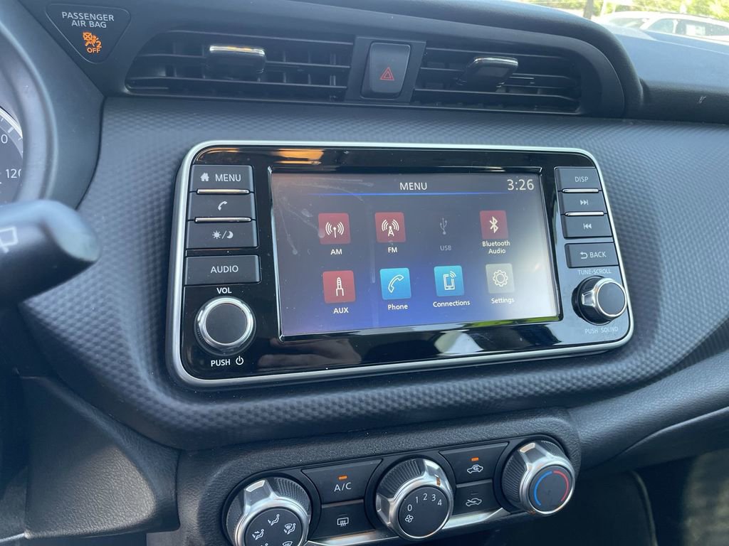 Used 2024 Nissan Kicks S image 10