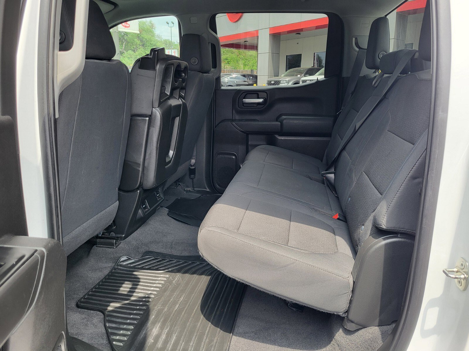 Used 2020 Chevrolet Silverado 1500 Custom w/ Infotainment Package image 17