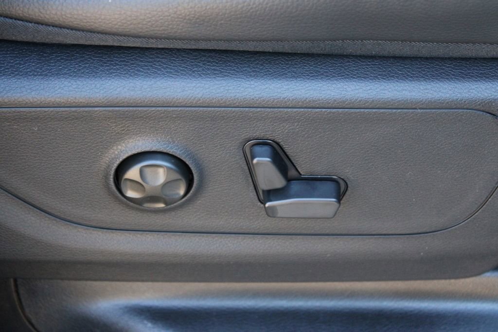 Used 2026 RAM 1500 Rebel w/ G/T Package image 13