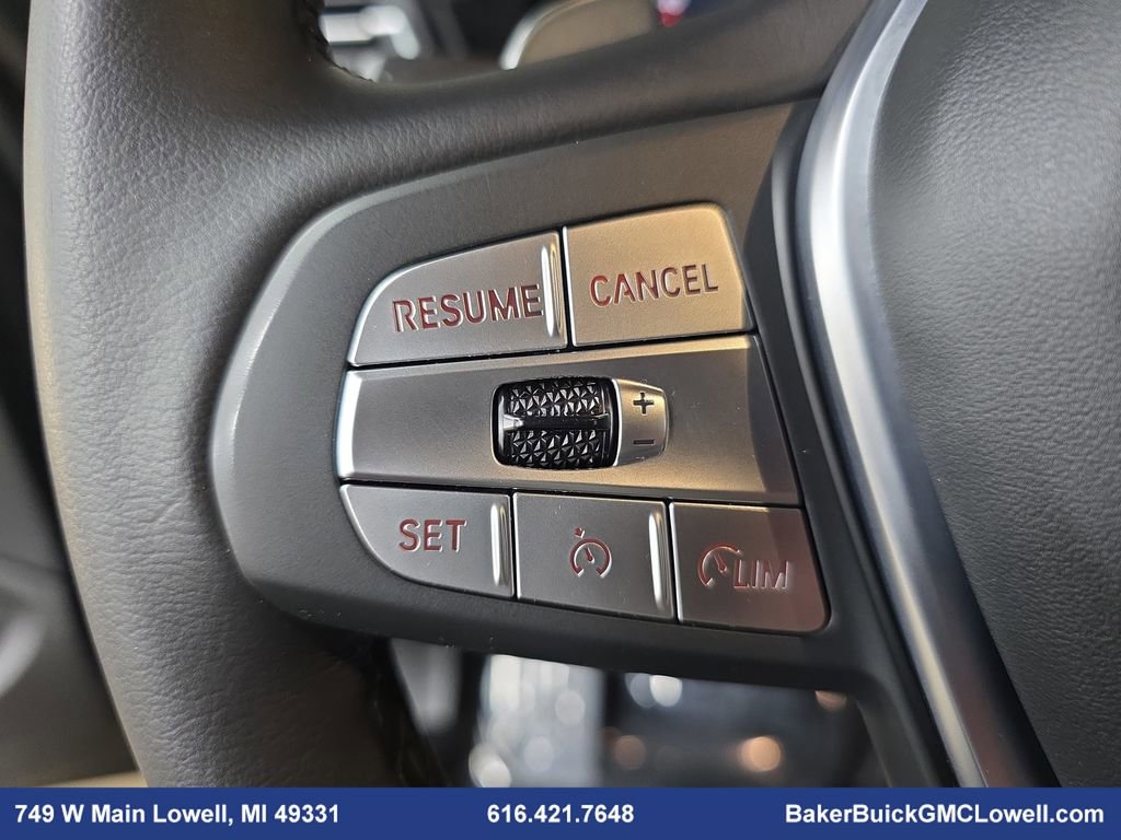 Used 2025 BMW X4 xDrive30i image 18