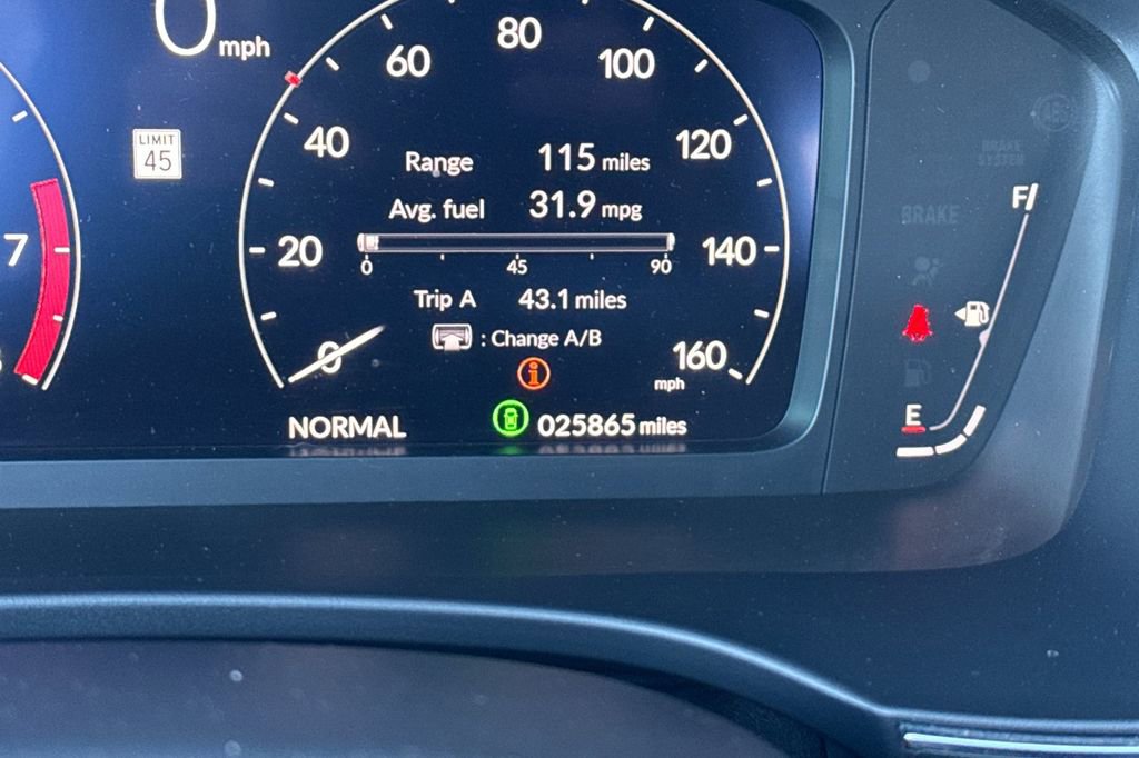 Certified 2024 Acura Integra Base image 31