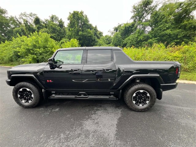 Used 2024 GMC Hummer EV 3X w/ Extreme Off-Road Package image 2