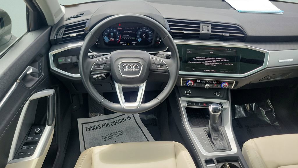 Used 2024 Audi Q3 2.0T Premium image 12