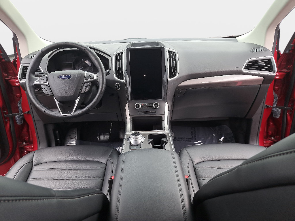 Used 2023 Ford Edge SEL AWD/4WD image 10